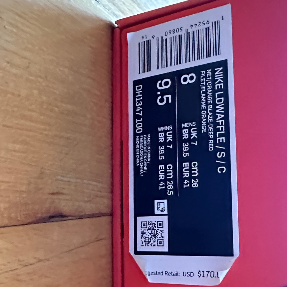 Nike LD waffle Sneakers - size M8/W9.5W - Picture 2 of 4